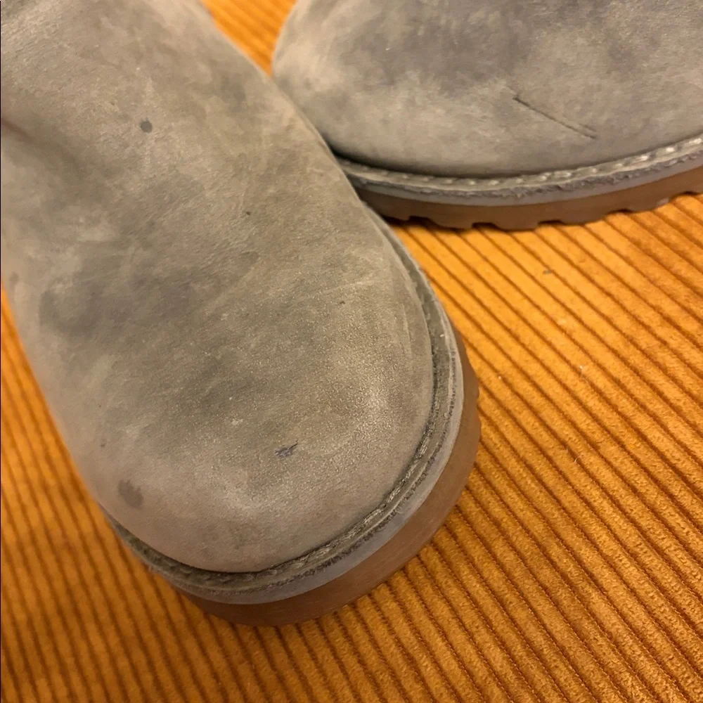 Ugg Bolden Gray Leather/Suede Chelsea Boots Size 6 - Picture 9 of 9